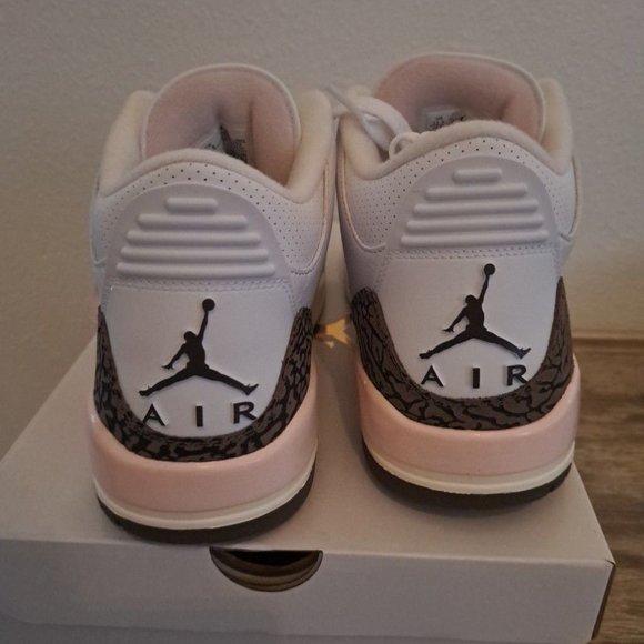 Jordan 3 Mocha size 11.5Womens or 10Mens - Picture 4 of 5